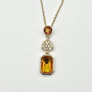 SAQ Avon Vintage Gold Tone Honey Amber Octagon Clear Rhinestone 16" Necklace